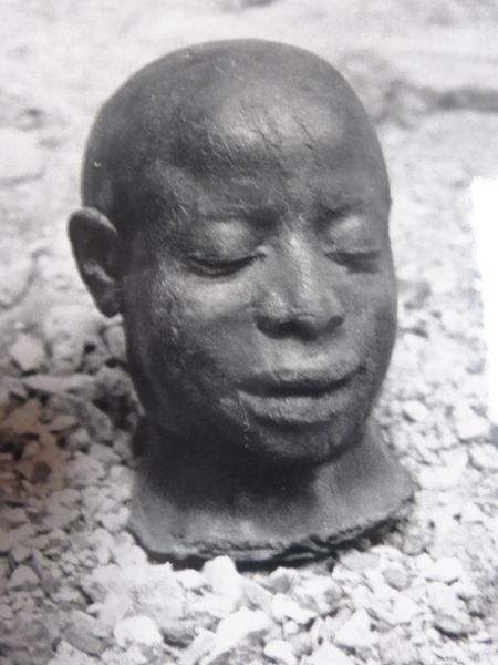 Étude pour Mama Africa - sculpture céramique © Clément