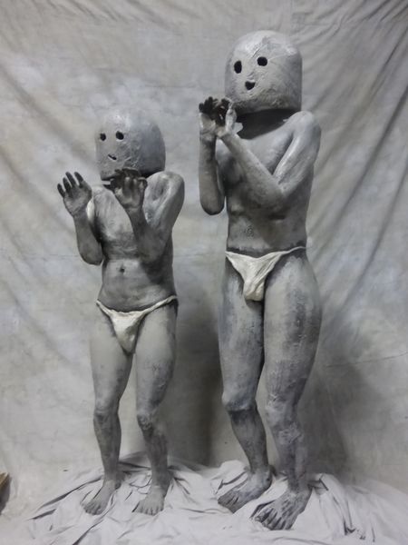 Deux Hommes de boue - Sculptures © Clément